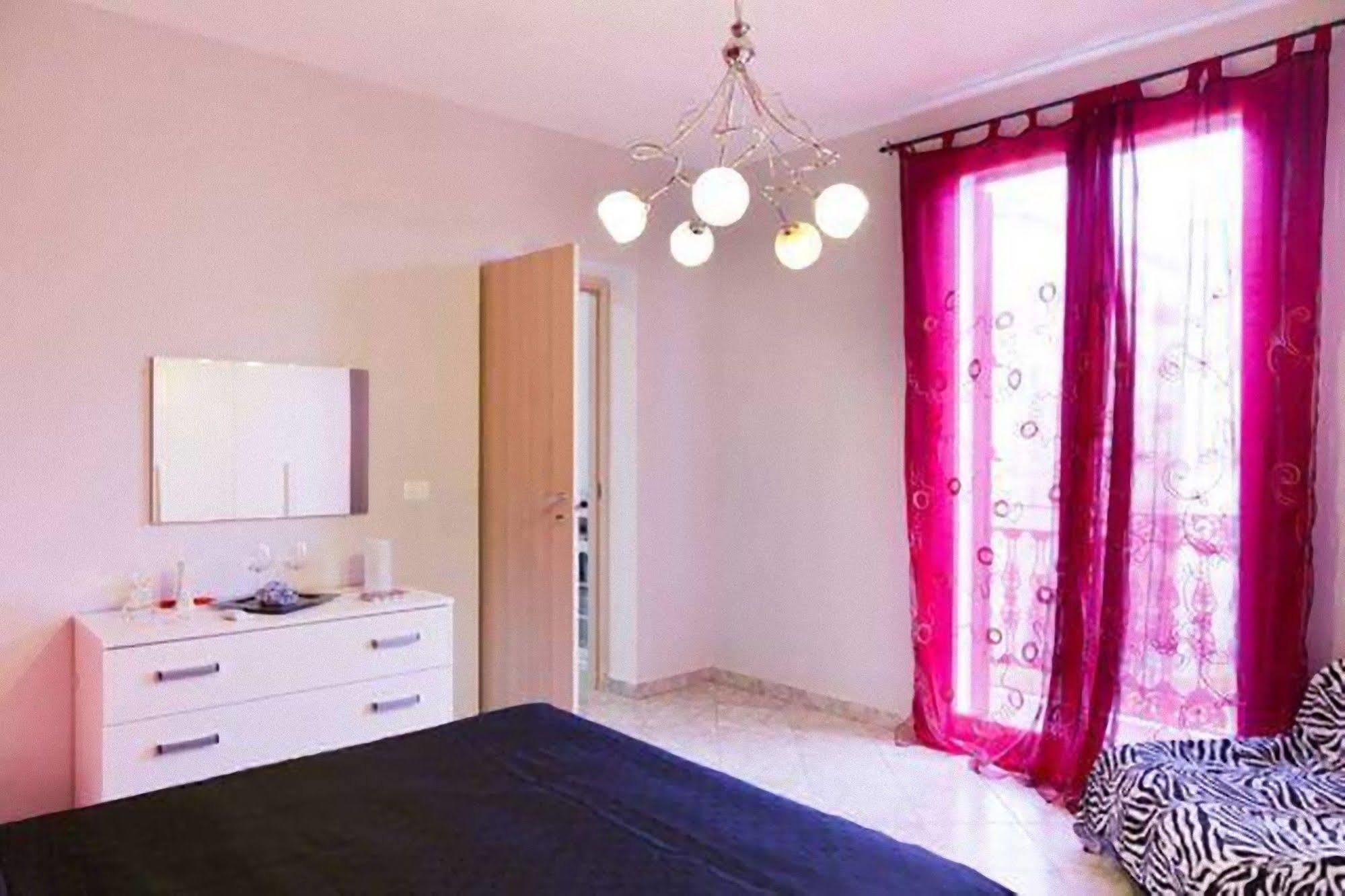Bed and Breakfast Palermo Centro Zoe Экстерьер фото